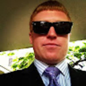 Meet your Posher, Casey